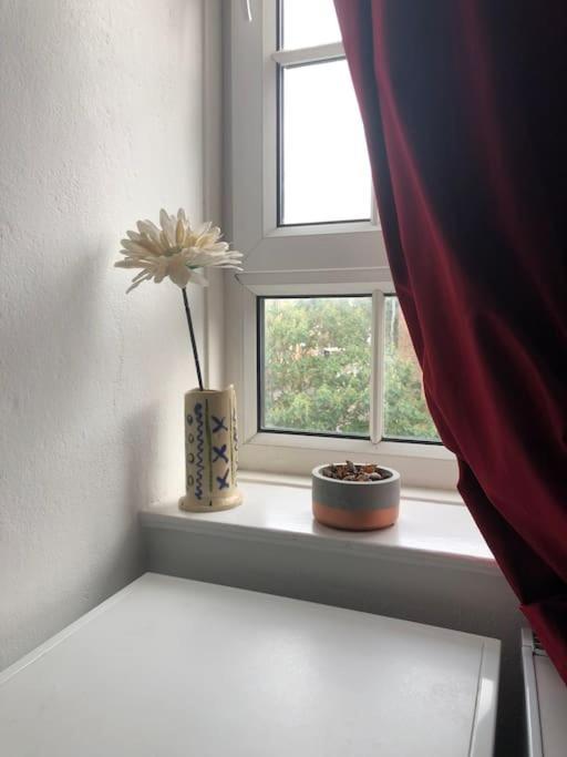 לונדון Carpe Diem Rooms Flat Near Zone 1 מראה חיצוני תמונה