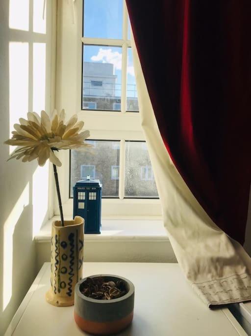 לונדון Carpe Diem Rooms Flat Near Zone 1 מראה חיצוני תמונה